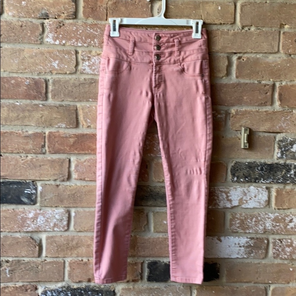 Salmon jeans
